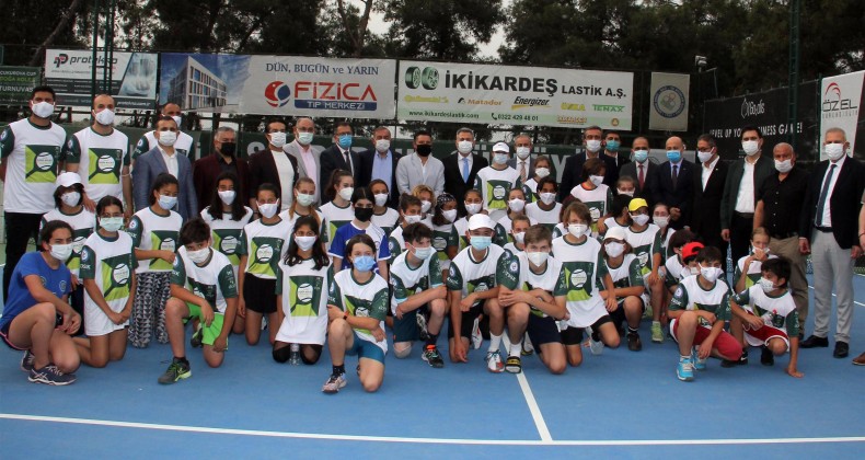 Tenisin kalbi Adana’da atıyor