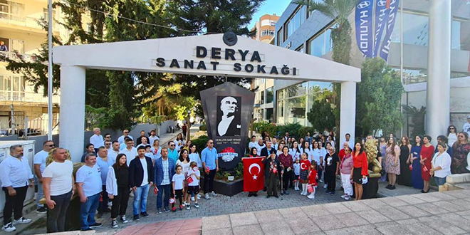 DERYA SANAT SOKAĞI’NDA CUMHURİYET COŞKUSU